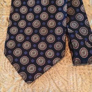 Barneys New York men’s tie